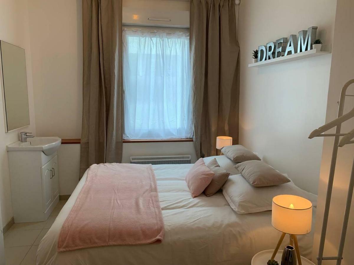 T2 Proche Centre Jardin Dior 50 M2 * Granville